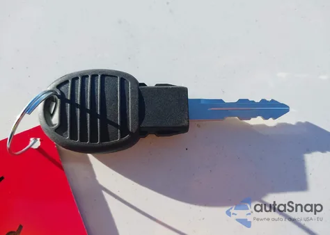 2015 Jeep Cherokee Latitude z USA, uszkodzony, nr VIN 1C4PJMCB3FW551643